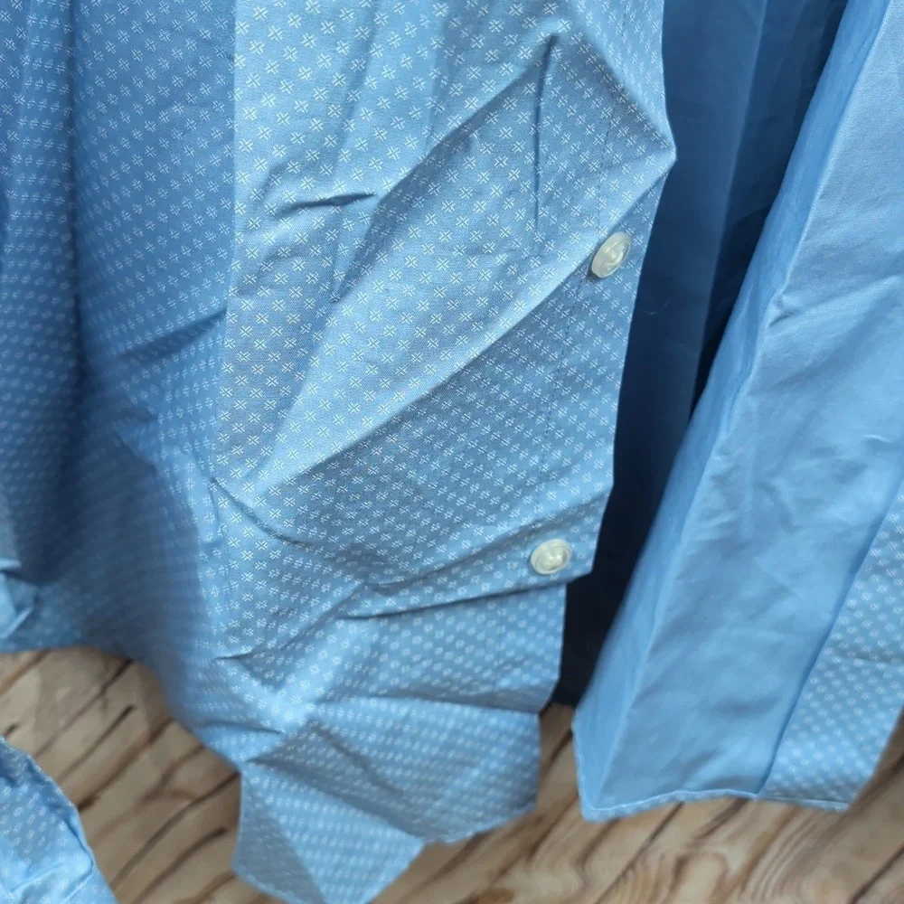 Calvin Klein Men's Light Blue Shirt 15 1/2 Nwt New - Picture 2 of 4